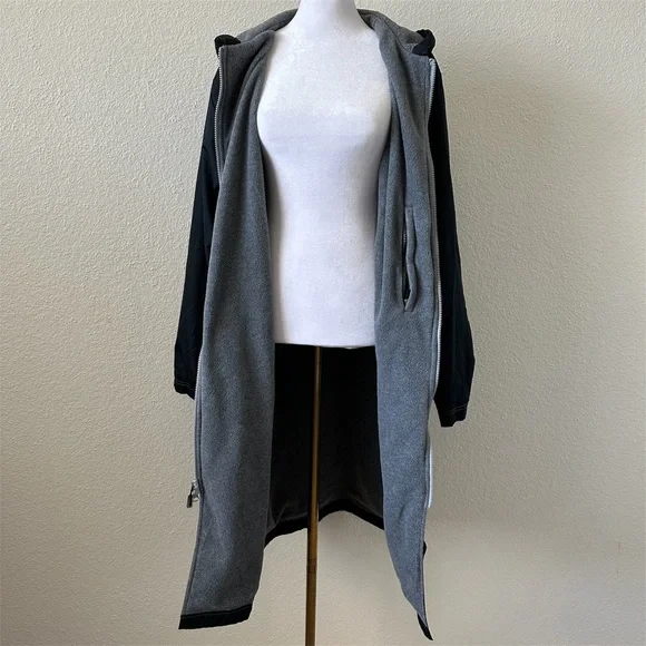 SPEEDO Unisex Team Parka Swim Coverup Hoodie in Black Sz. Small - Picture 7 of 12